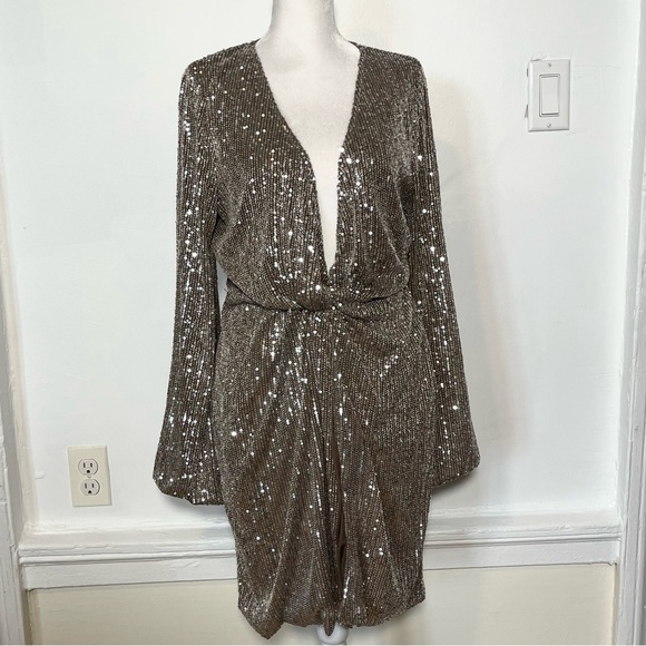 FASHION NOVA Sugar Free Sequin Dress BNWT - Picture 3 of 10